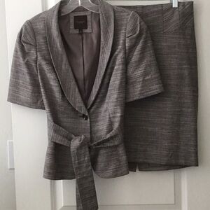 The Limited Collection Linen 2 Piece Suit Sz M